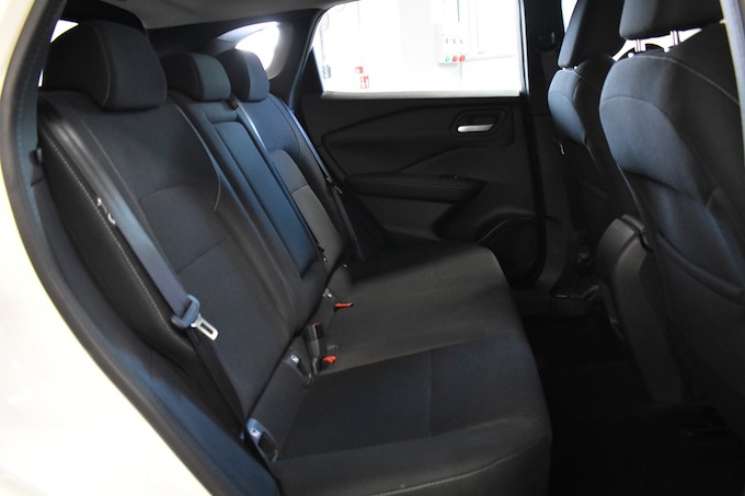 NISSAN Qashqai MHEV 140 CV Business